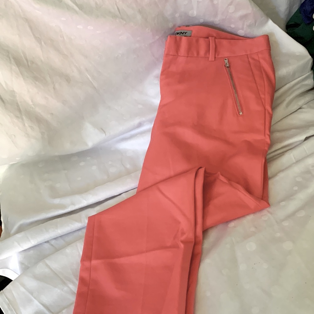 DKNY Slim Fit Ankle Pants NWOT Coral Pink Size 8 Zipper Pocket Details- Pre Y2K